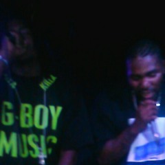 Looney-g ft killa-g Trappin