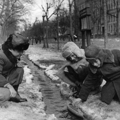 AVK - Кораблик