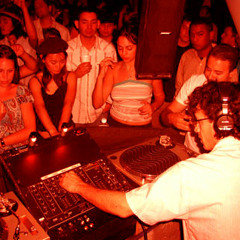 Mark Farina Live @ SnoDrift San Francisco 2/2001 Pt 2