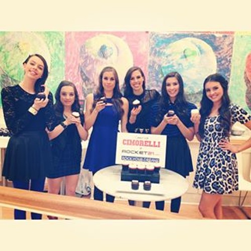 "22" by Taylor Swift, cover by Cimorelli