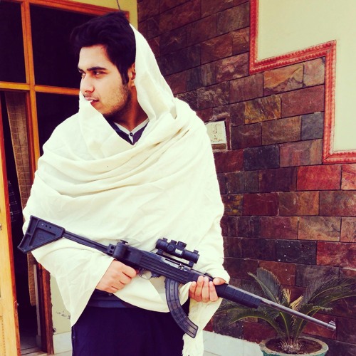 ThE DoMiNaToR (GoLi)
