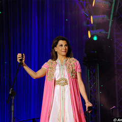 اعتزلت الغرام