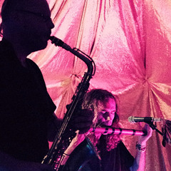 Haumātakataka: Rob Thorne (Pūtōrino) & Jeff Henderson (Saxophone)