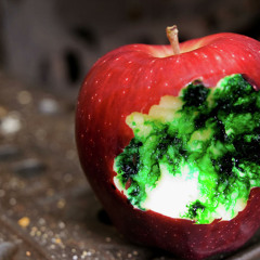 Poisoned Apple Mash-Up!! (DJ Navy Remix)
