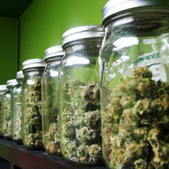 Mason Jar High - HuggieGoodTymez & Petey Joopiter