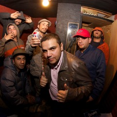 PRODUCTO - SIETE - Q SAEN D MI ( Feat PIERO )