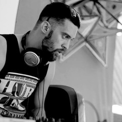 Logic Bits @ SET POOL PARTY DO HELIÃO