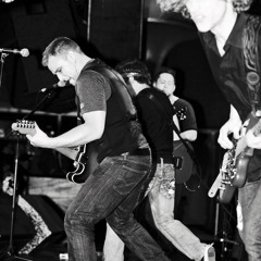 Broken Leart And Battle Scars  (Live)