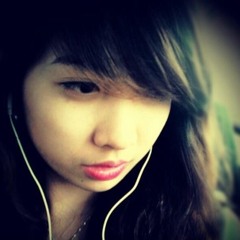 #Back to December Taylor Swift"cover Belle Mangune at together with my baby Guitar:) Hope yah likeit guys:')