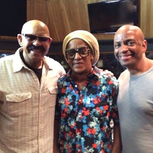 Salsa Giants, Cheo Feliciano featuring Tego Calderon y Oscar D'Leon. "Anacaona".