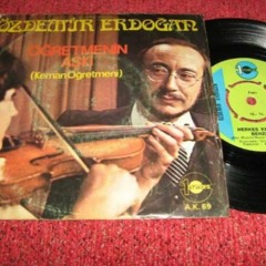 Özdemir Erdoğan - Gurbet