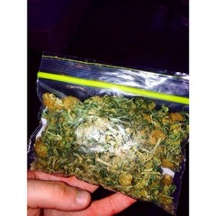 Blowza Ft. Ash Nassiri - On That Loud