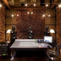 Studio FEAT. KALI KIDD (Studio School Boy Q. Remake) (prod.Cali.Bre/Starreon Ruffin)