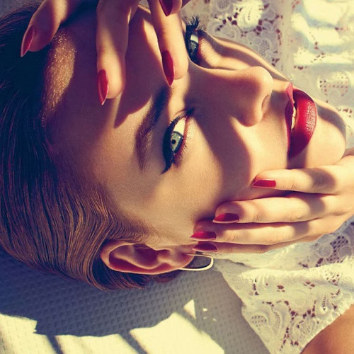 Kaskade feat Skylar grey- Room For Happiness (Rebeat Remix)