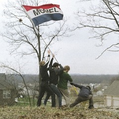 Beekeepers - Pallet Stacking