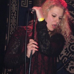 Junkers5 - Love Moon