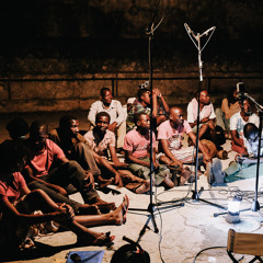 Mapiko Drumming Group - Trad.
