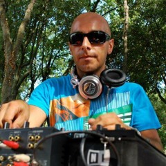 Guilout Deejay Set May 2014