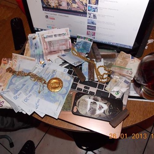 PicassoEscobar -DIE DECK EASYMO