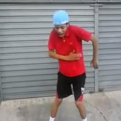 Mc Crash - Faz o Passinho Do Romano , Mais Aquele Que Eu To Com Vergonha (( DJ - GELEIA Da Rc ))