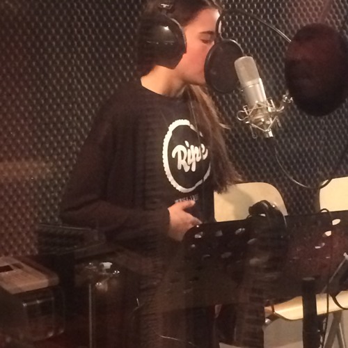 Stream aint nobody chaka khan performed by zoe tauran dominggus