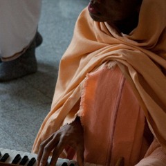 Jaya Jagannath Prabhu Pre-Mangal Arati Kirtan 5.25.14