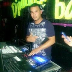 Toño Rosario vs Omega El Fuerte en vivo mix DJ Randy El menol