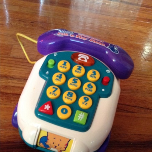 vtech pull and play phone