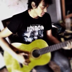Lobow  Siapakah Dirimu (Cover)#Kamarkustik #Liveacoustic