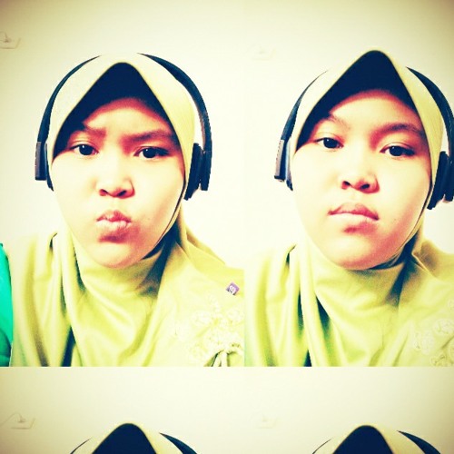 cover lagu fatin-aku nemilih setia by esasalsabila at At home