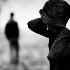 Ở bên người đó, anh có vui không?