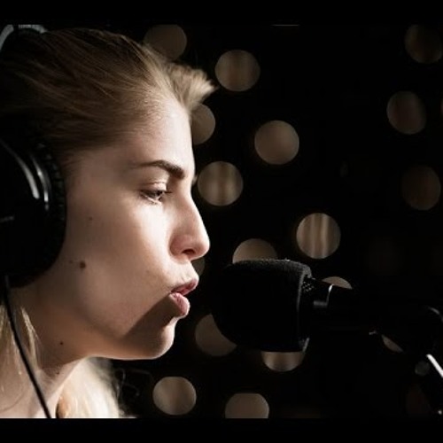 London Grammar "Hey Now" (Live On KEXP)