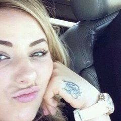 A-shantel-voicemail at On Johns phone