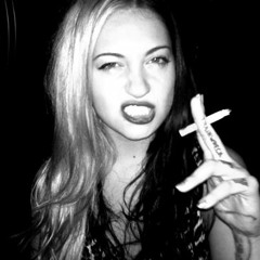 Porcelain Black - DNA