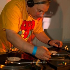 DEEJAY RANDOM BOOT CENTENARY GUEST SET