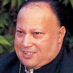 Mast Nazron Se Allah Bachaye - TheLegend.NFAK