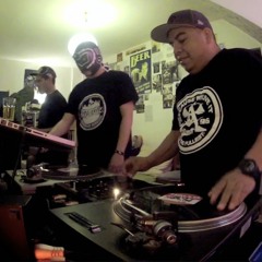 @aztek732 Hansis Room #Berlin #TourEurope2014 #AnimoYCarisma