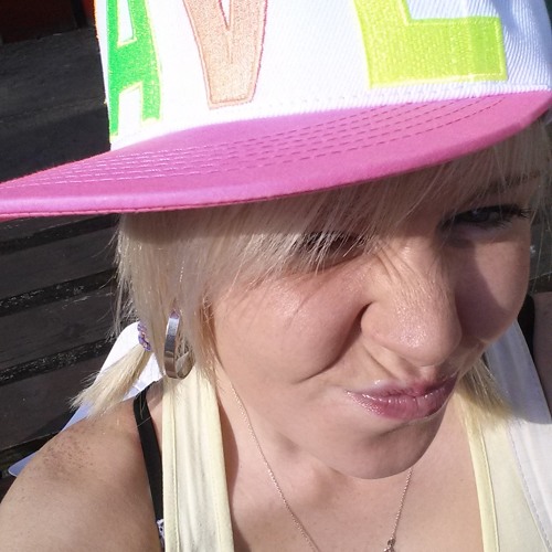 Mizz - T - Funktionality Takeover On WKD Beats - 03 - 06 - 2014