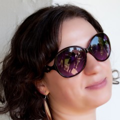 Szilvi - Isztambul (eredeti: Hungária)