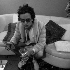 Dank whale sounds feat suprise feature instrument near the end