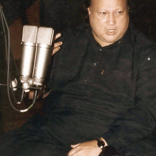 Ya Muhammad Madine Bula Lo Mujhe - TheLegend.NFAK