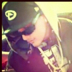 HARD WORKER at DEVASTATION EVACUATION R&B PROD. BY LUCKY VFR RECORDED AT DROPHOUSE #THUGSTYLERECORDS