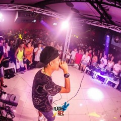 MC WT DA CAXU - FODA-SE TO NEM AÍ UPP NÃO VAI SUBIR [JORGUINHO DJ]2014