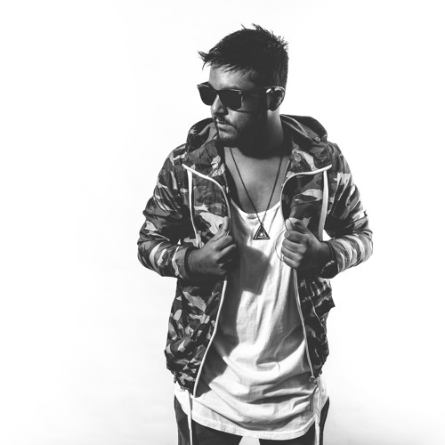 SHALVY RNB MINIMIX - LIVE RECORDING - TUNNEL NIGHTCLUB GUESTMIX