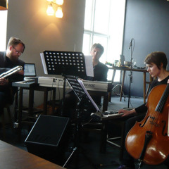 Les Fauvetes Plaintives (Trekantsambandet)