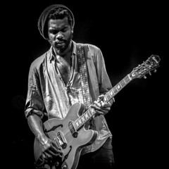 Gary Clark Jr - If Trouble Was Money (Albert Collins cover) - Live in Manchester - 2014-06-03