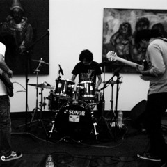 Acariciando a Kalimba