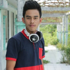 Eqbal Muhasabah Cinta (cover) at Eqbal's Cappucino Cincau