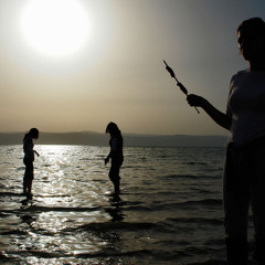 Here | هنا