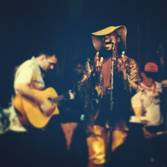 'If This Ain't Love"  -  {LIVE @ ROOM 5}